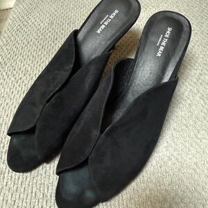 Shoe The Bear Black Suede Mules